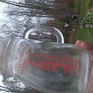 Vintage Evenflo Measuring Pitcher 1 Quart